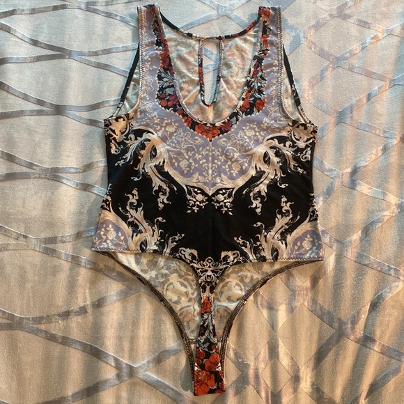FREE PEOPLE NWT bodysuit in multi colored black with florals - Picture 4 of 10